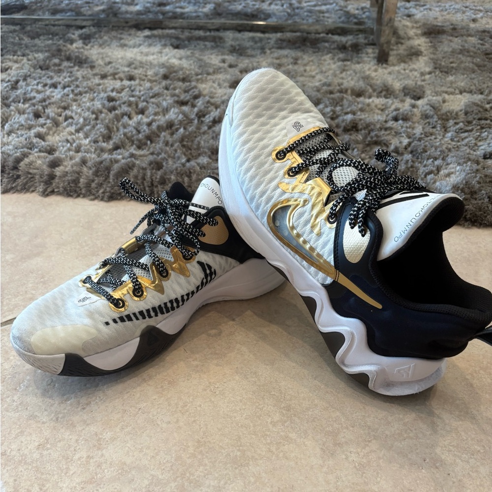 Nike Giannis Immortality Basketball Shoes White/Black/Gold - Size 12